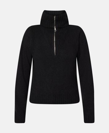 Long-sleeved jumper