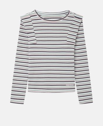 Long-sleeved top