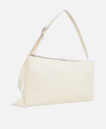 Leather shoulder bag