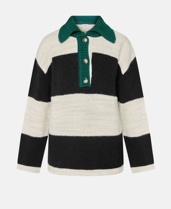 Knitted jumper