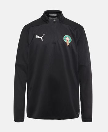 Long-sleeved top