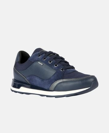 Sneakers Aneko