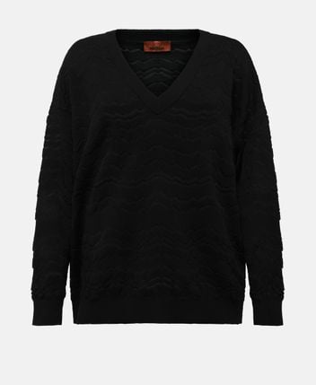 Long-sleeved jumper