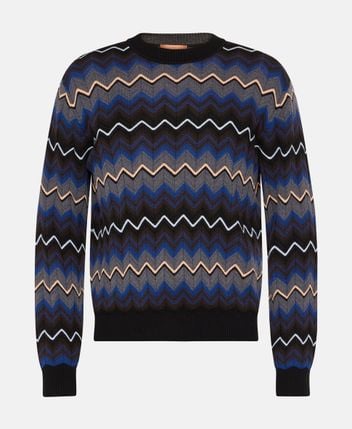 Long-sleeved jumper