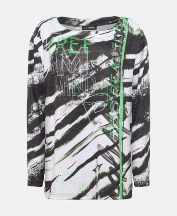 Long-sleeved top