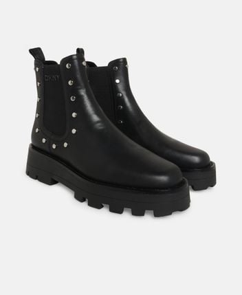 Chelsea boots Shelah