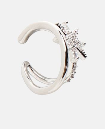 Ear cuff