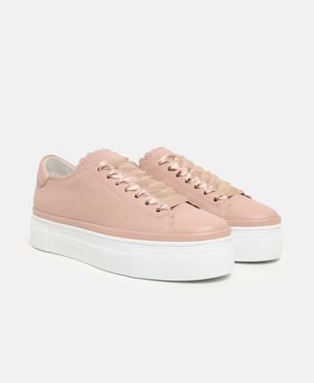 Platform sneakers