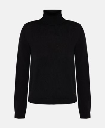 Wool pullover