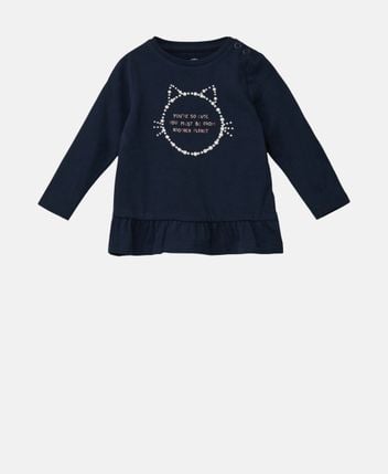 Long-sleeved top