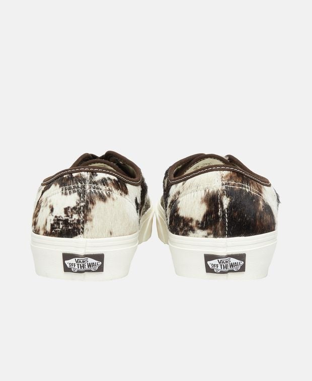 Vans 오센틱 포니 헤어 카우 프린트 스니커즈