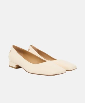Ballet flats
