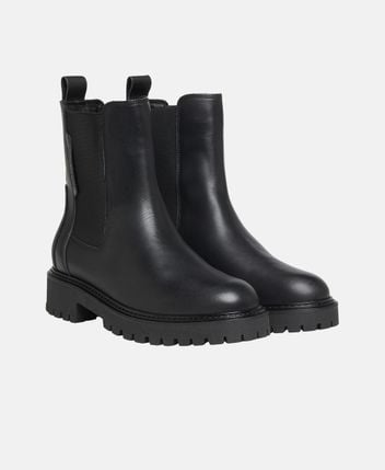 Chelsea boots