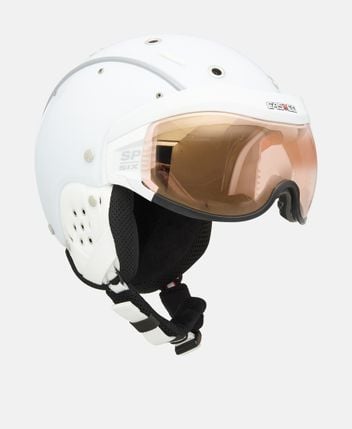 Ski helmet