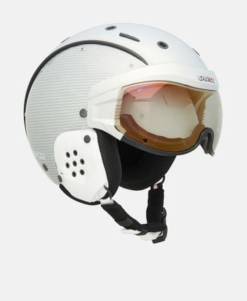Ski helmet