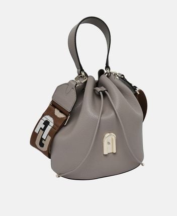 Leather bucketbag Gardenia