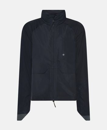 Wind breaker