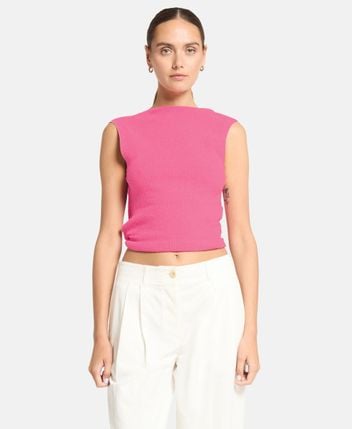 Sleeveless pullover
