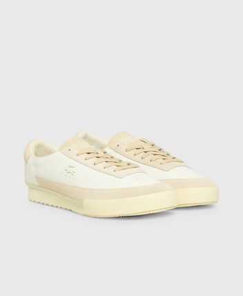 Sneakers Aura