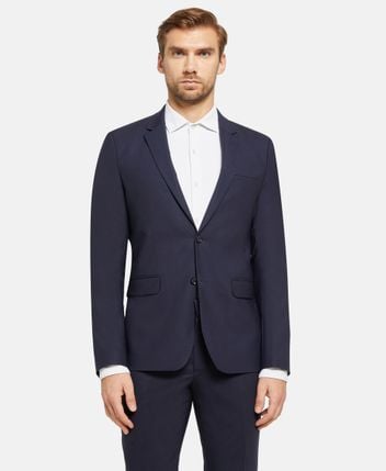 Suit