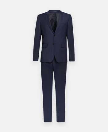 Suit