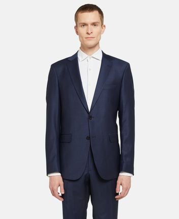 Suit