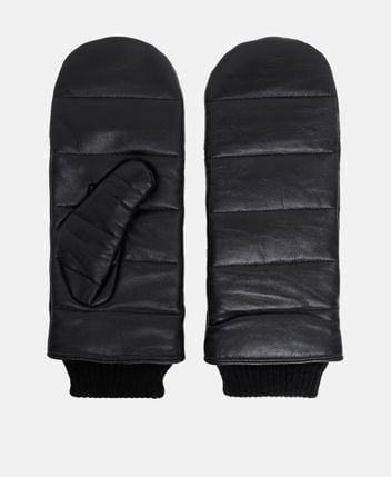 Leather gloves