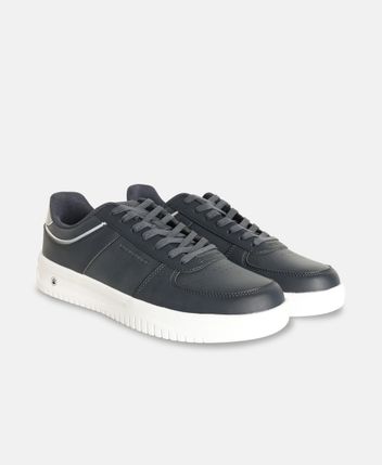 Sneakers Astarion