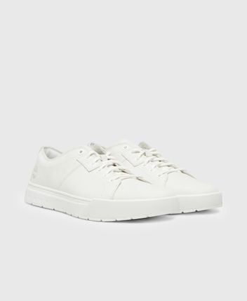 Sneakers Maple Grove