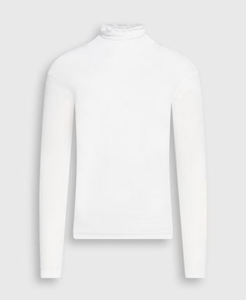 Long-sleeved top