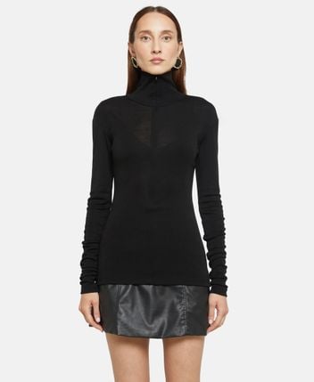 Woolen top