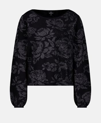 Long-sleeved jumper