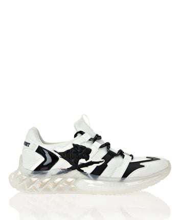 Running shoes