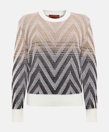 Long-sleeved jumper
