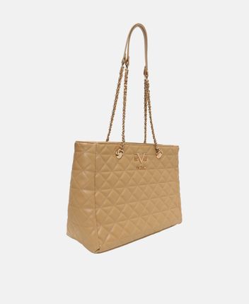 Shopper Silvia
