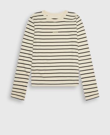 Long-sleeved top