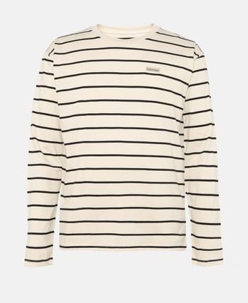 Long-sleeved top