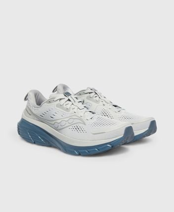 Running shoes Guide 18