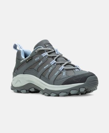 Trekking shoes