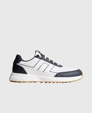 Golf shoes