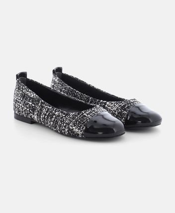 Ballet flats