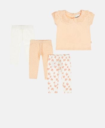 Set of T-shirts and trousers