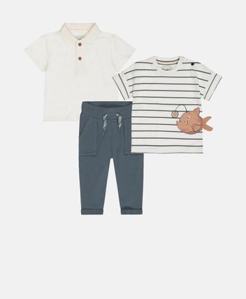 Set of T-shirts and trousers