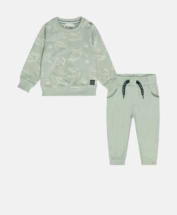 Sweatshirt and trousers set
