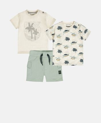 2 t-shirts & shorts set