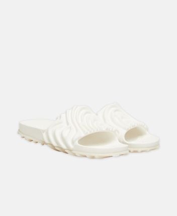 Pool shoes