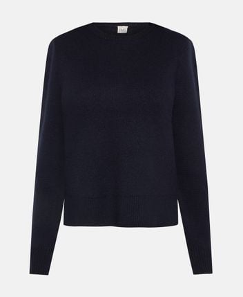 Long-sleeved jumper