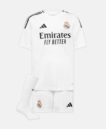 Jersey and shorts set