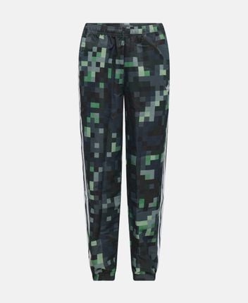 Training pants