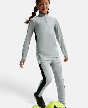 Training pants